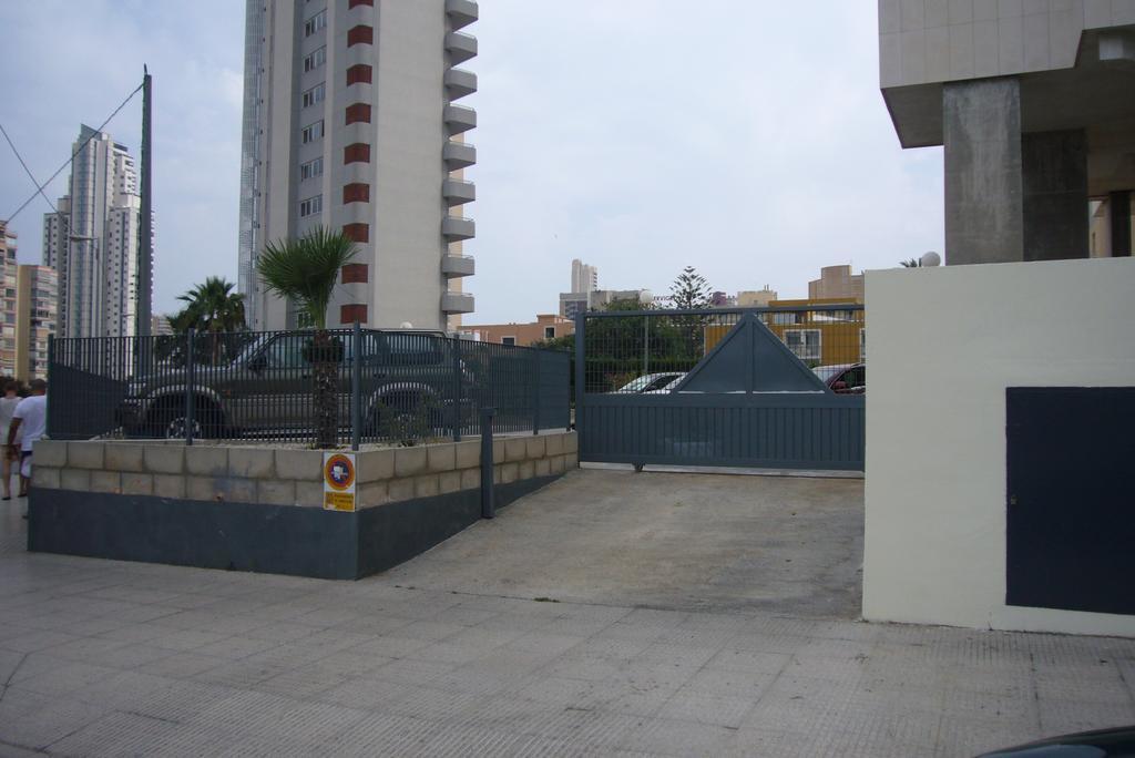 Kennedy 2 - Fincas Arena Benidorm Exteriör bild